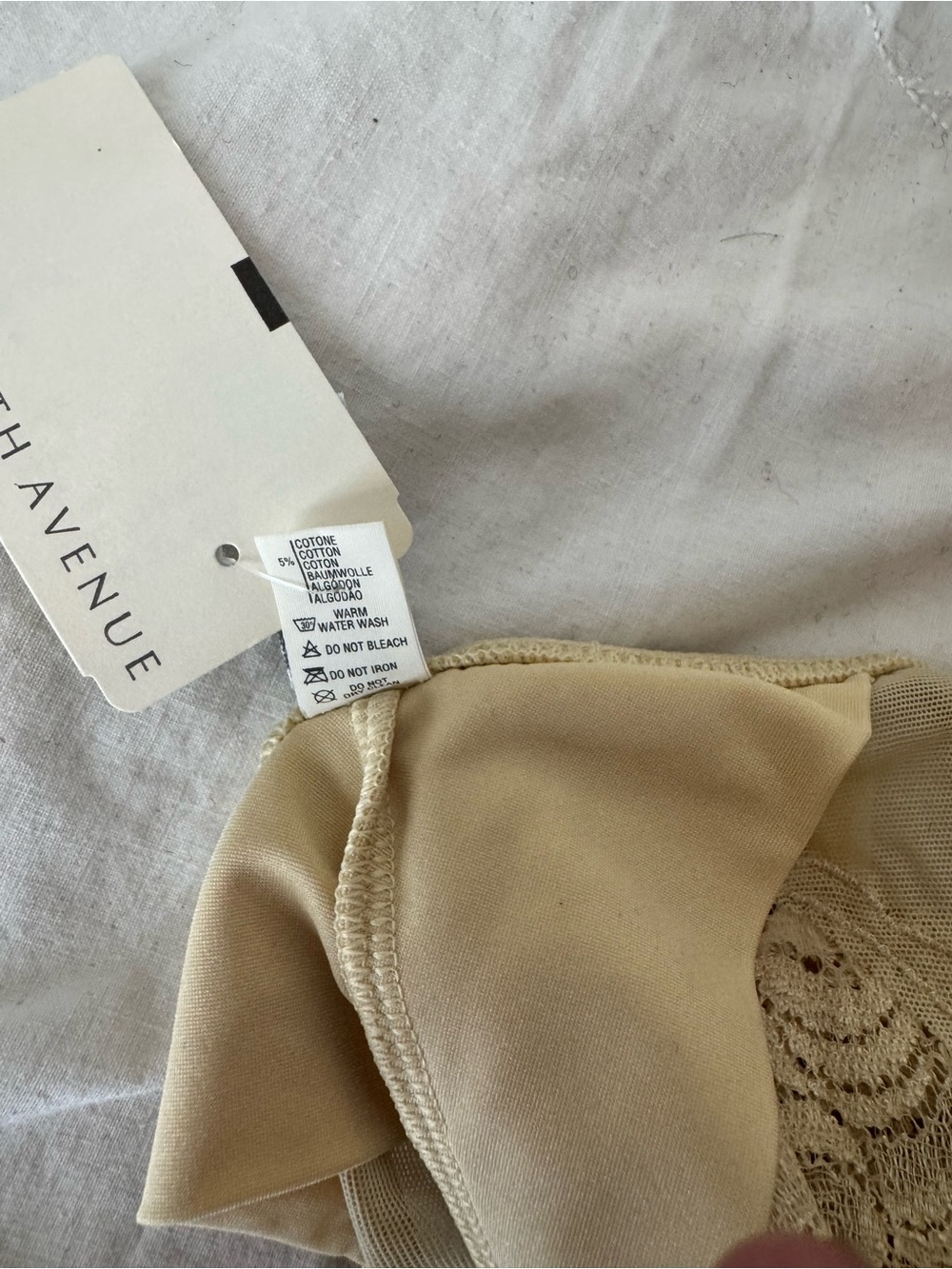 Vintage La Perla Lace-Trim Thong Panty - Picture 6 of 7